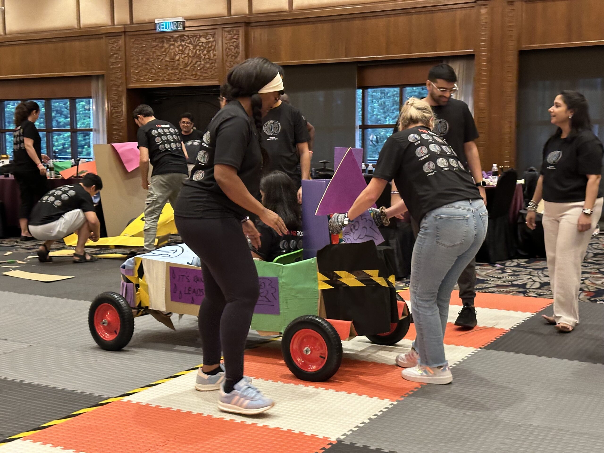 Build your own F1 Team Building